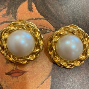 Vintage 80s earrings